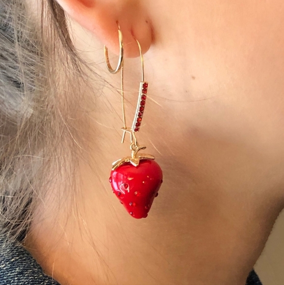 New! BETSEY JOHNSON Red Strawberry Fields Collection Statement Earrings. - Picture 3 of 6